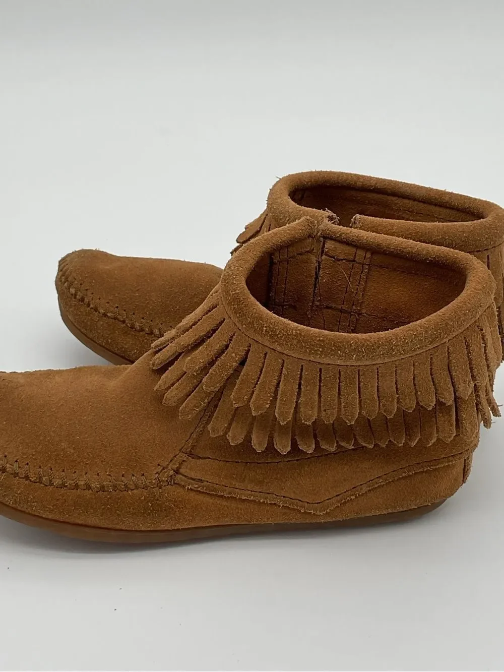 Kids Minnetonka Brown Suede Fringe Moccasin Boots